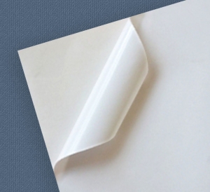 Бумага Самоклеящаяся